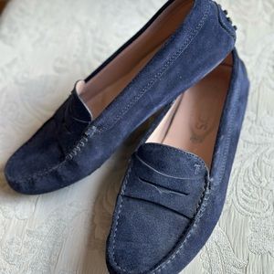 Preloved Tod’s Loafers